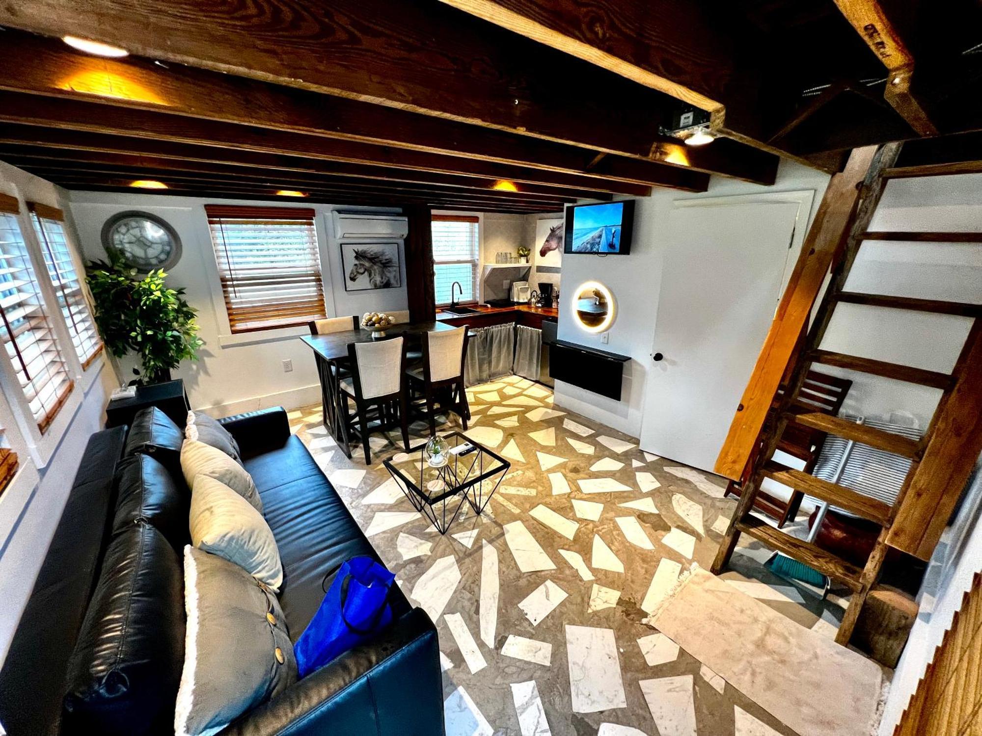 Cape Charles Tiny Livin' Vila Exterior foto